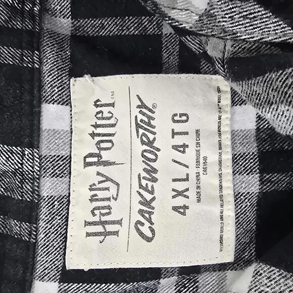 Harry Potter Cakeworthy Black and White Plaid Flannel Shirt 4XL - Picture 4 of 7